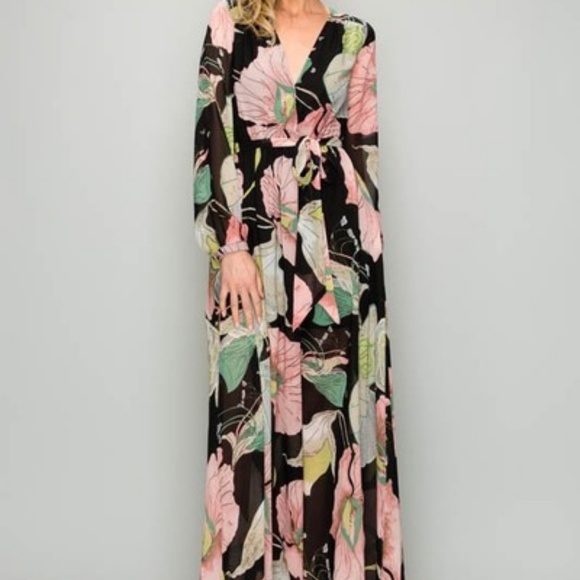 Aakaa Maxi Dress NWT - Picture 5 of 6